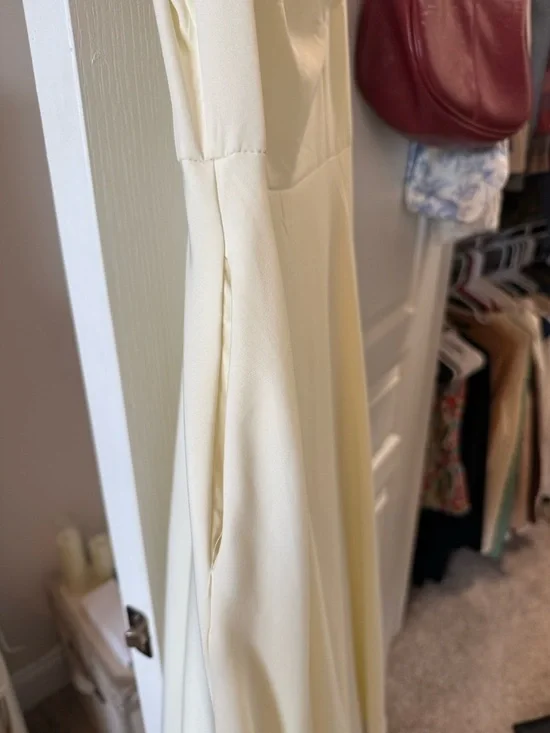 Ivory Spaghetti-Strap Midi Dress with ruffle lining - Picture 4 of 8